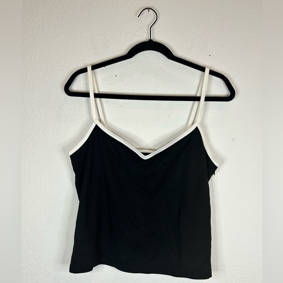 Halogen Spaghetti Strap Crop Tank Top Size Medium - Picture 1 of 6